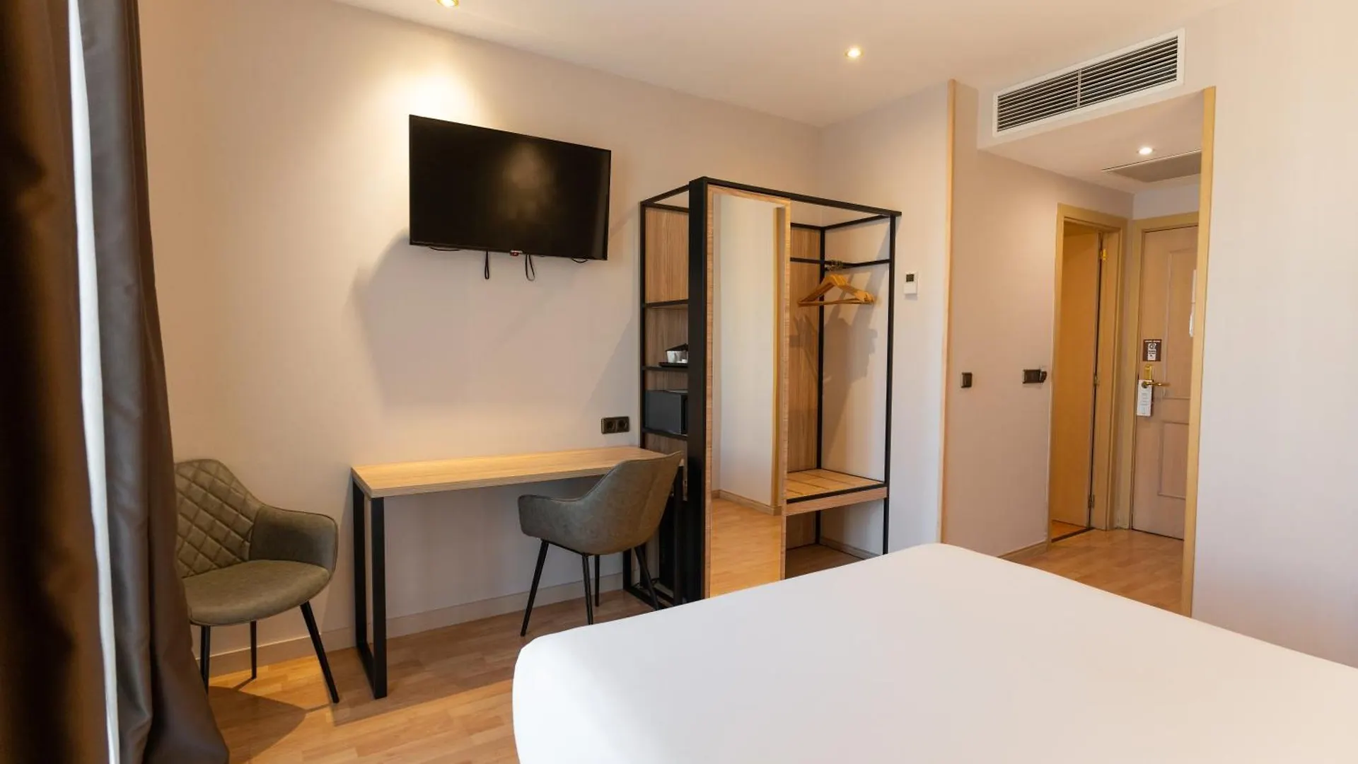 Sunotel Central Barcelona 4*,  Spain