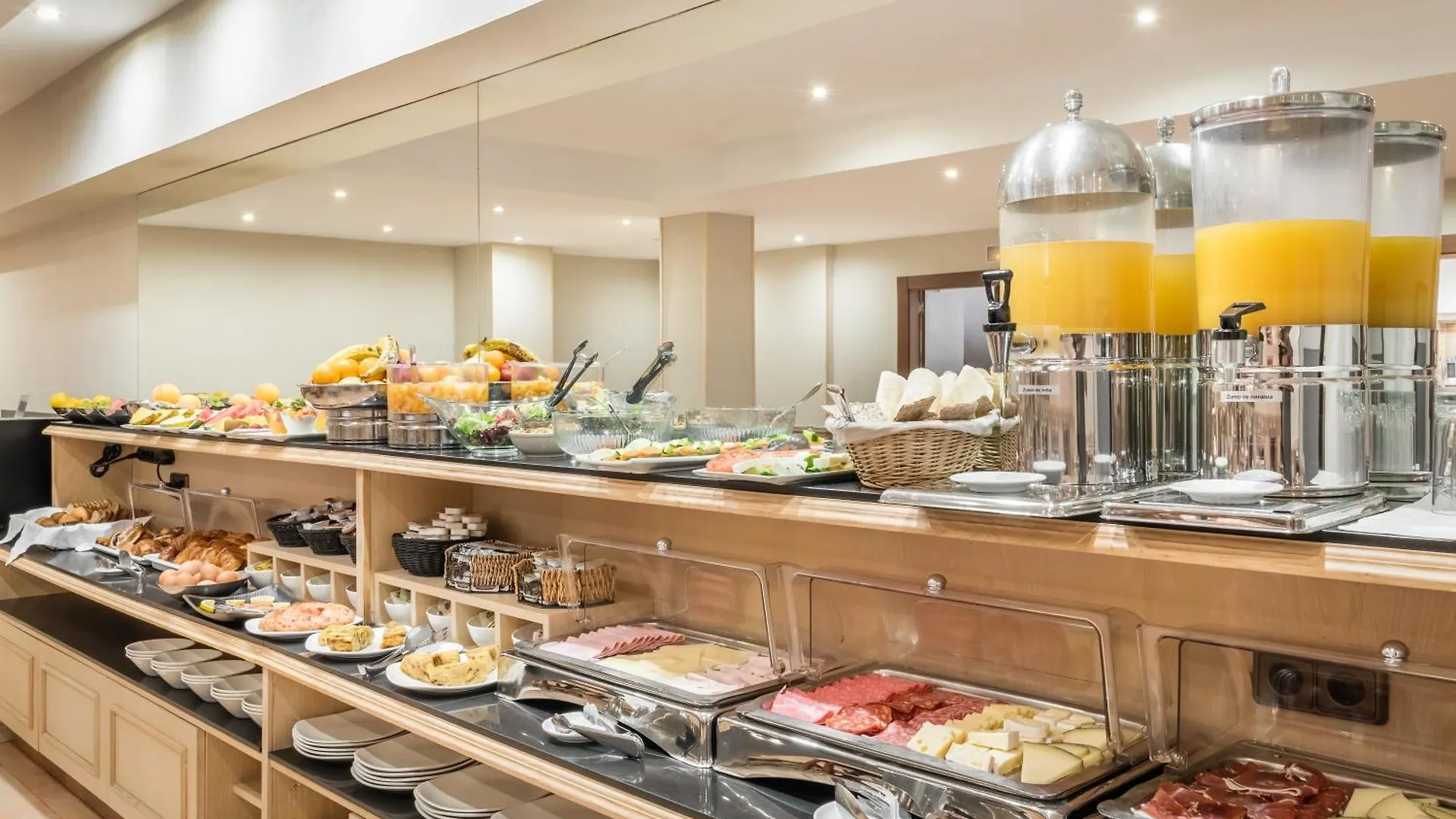 Sunotel Central Barcelona Hotel