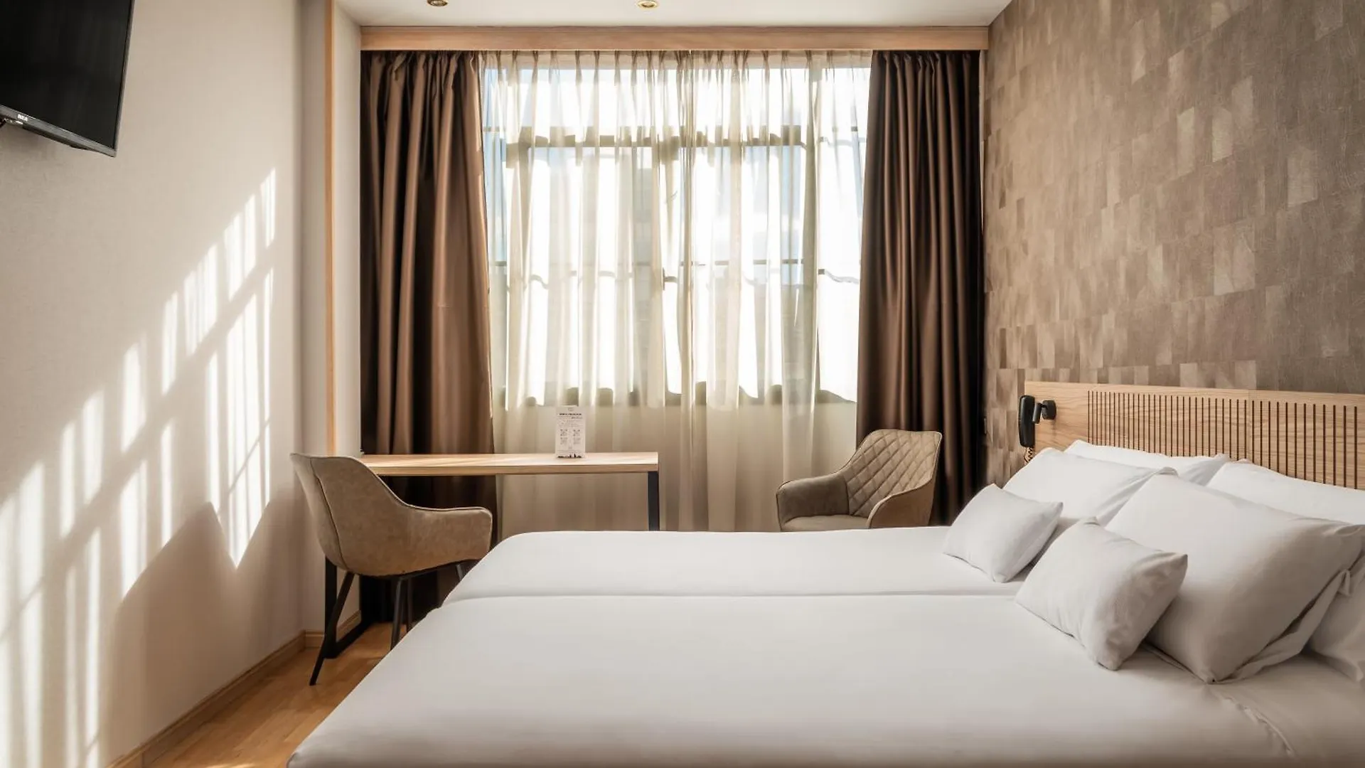 Sunotel Central Barcelona Hotel