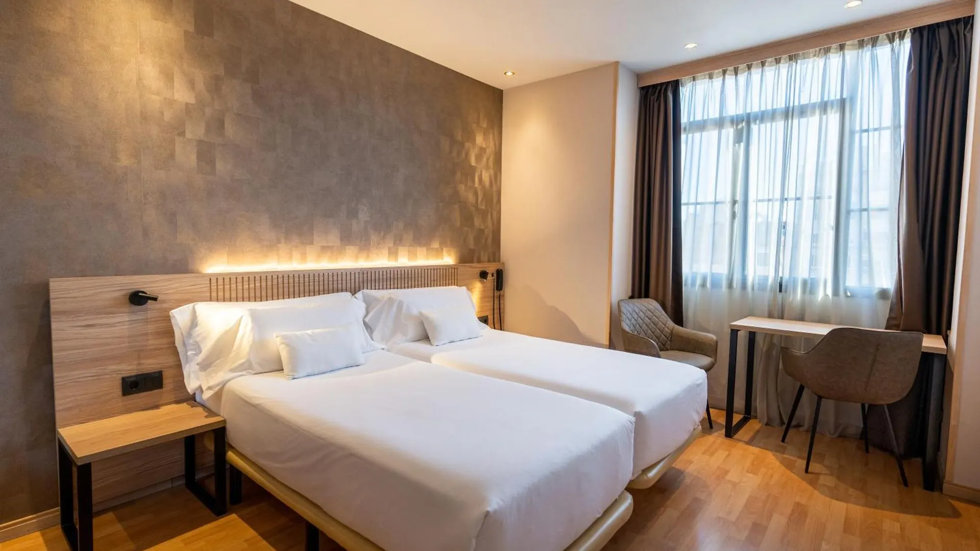 Sunotel Central Barcelona Hotel